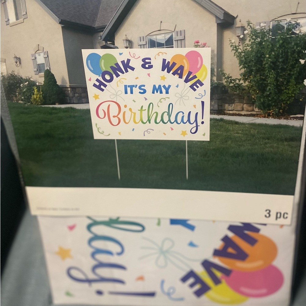 NWT….honk it’s my birthday yard sign!!